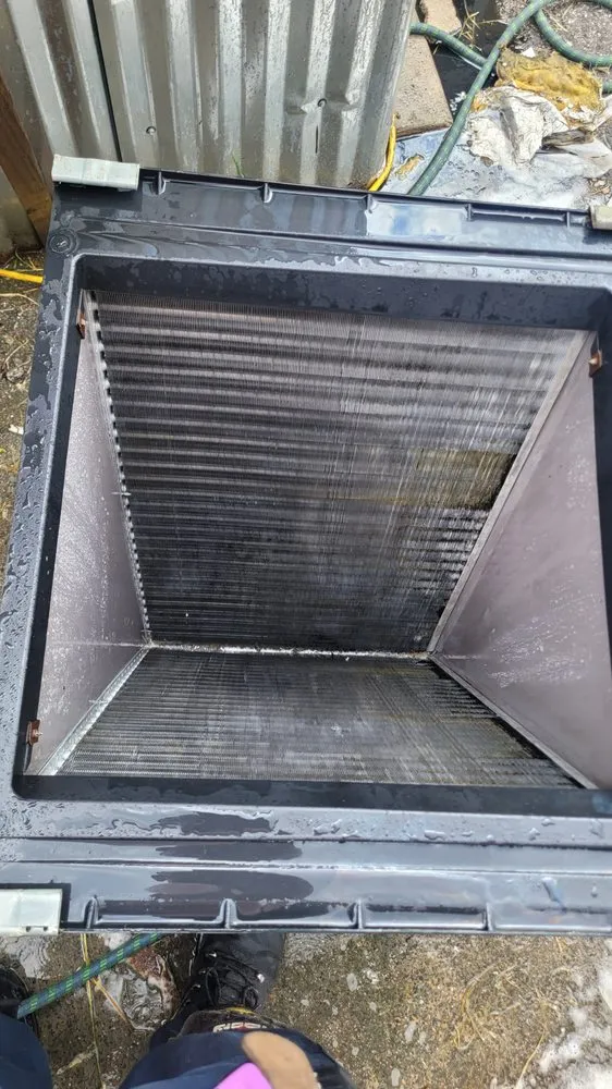 Slide of Apollo Air Conditioning and Refrigeration Services