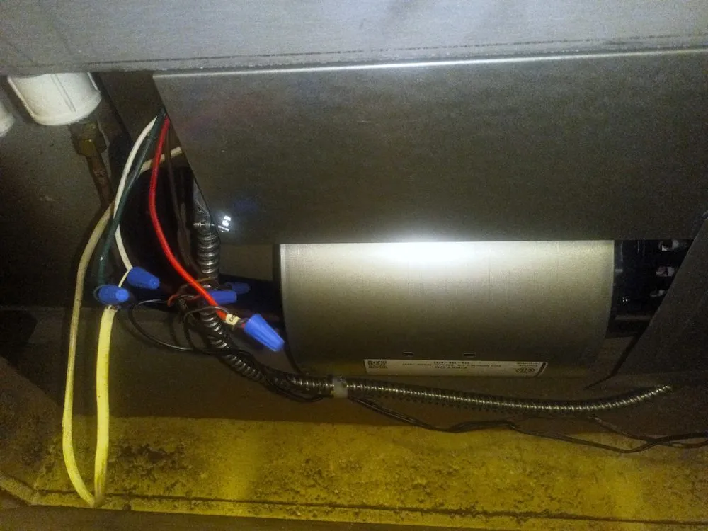 Slide of Apple A/C & Heat Services