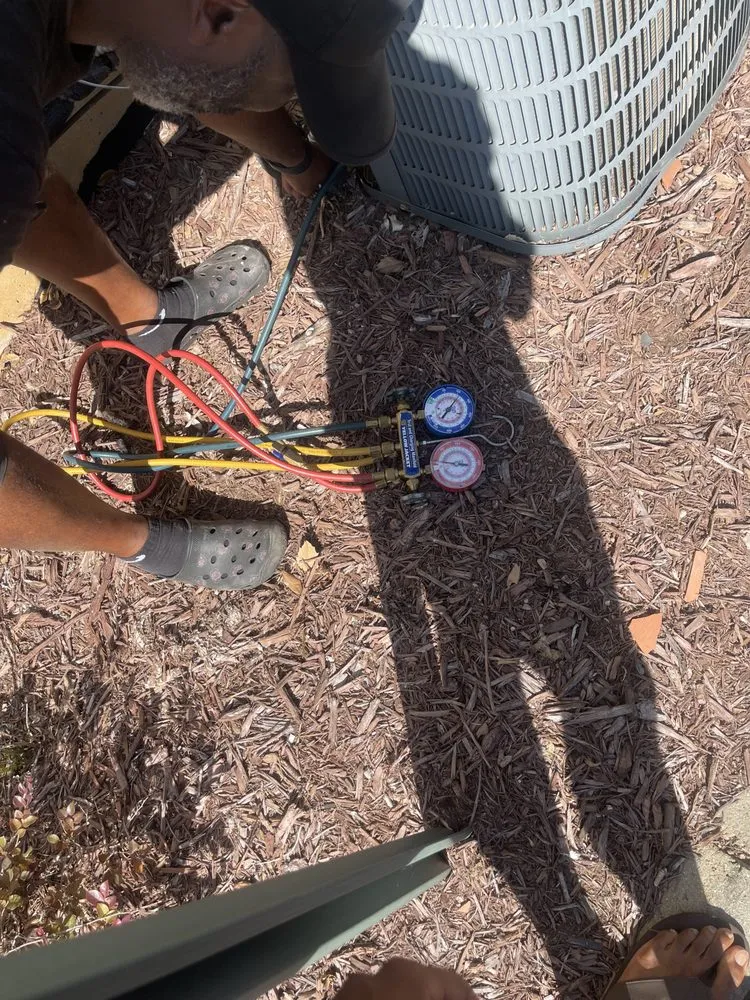 Slide of Appliance Medic CLT