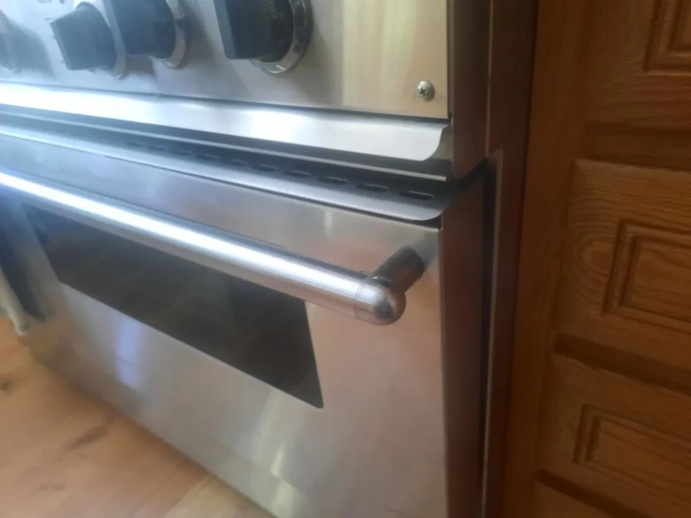 Slide of Appliance Repair Center