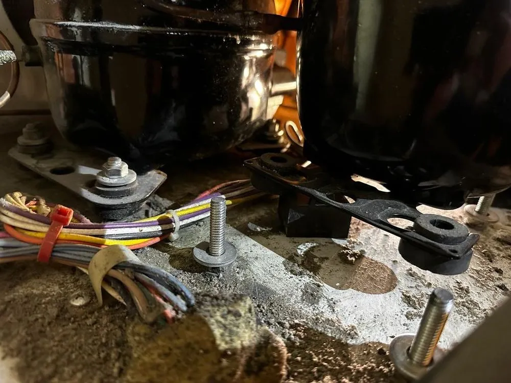 Slide of Appliance Repair La Quinta