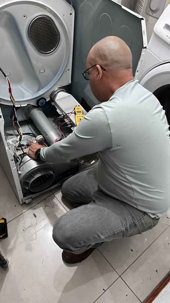 Slide of Appliances Diosbany