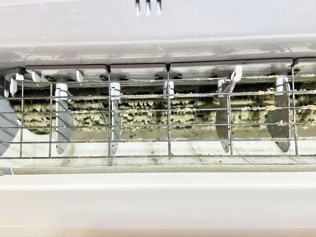 Slide of Aqua AC Clean