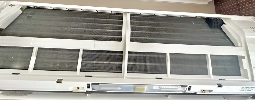 Slide of Aqua AC Clean