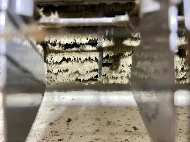 Slide of Aqua AC Clean