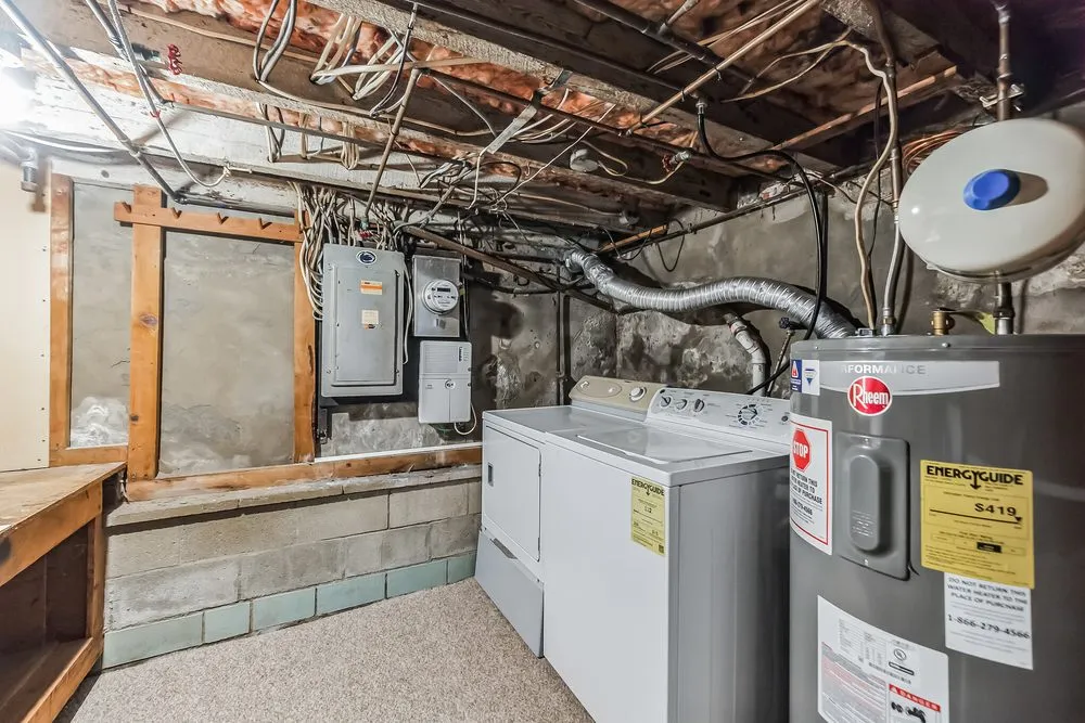 Slide of Aqua Plumbing & Heating