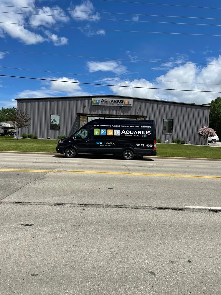 Slide of Aquarius Home Services