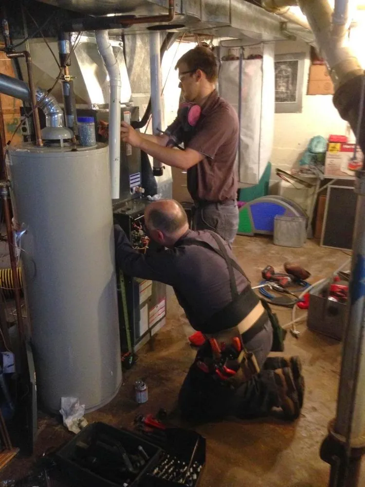 Slide of Aquarius Home Services