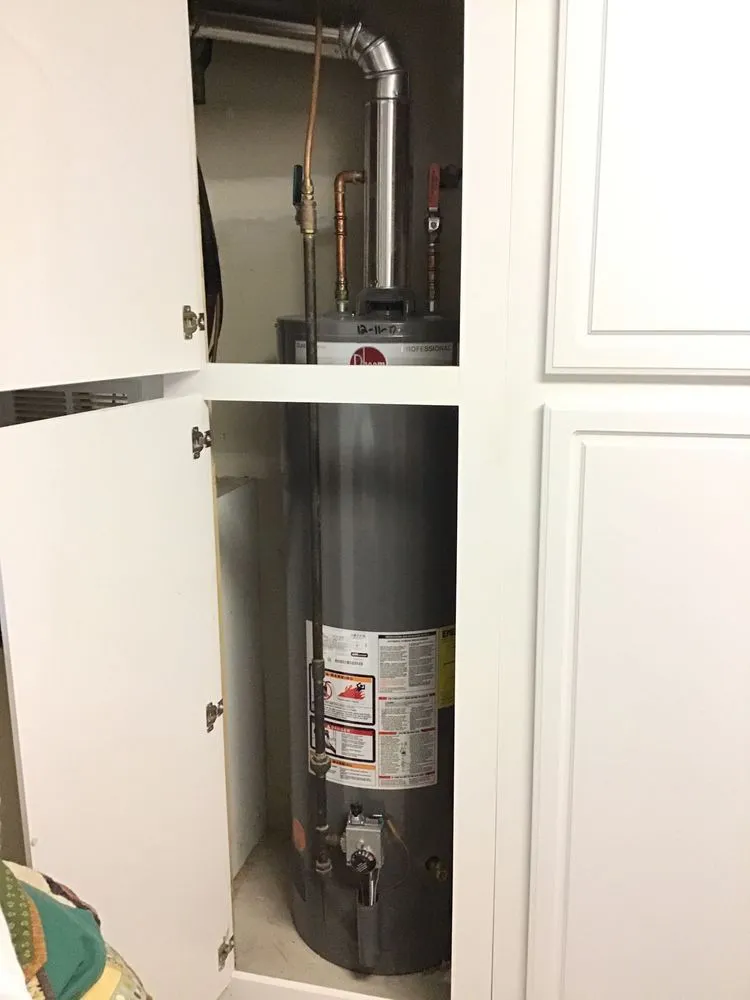 Slide of Aquarius Home Services