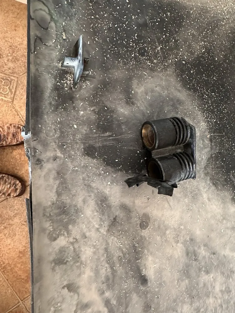 Slide of A&R Complete Service