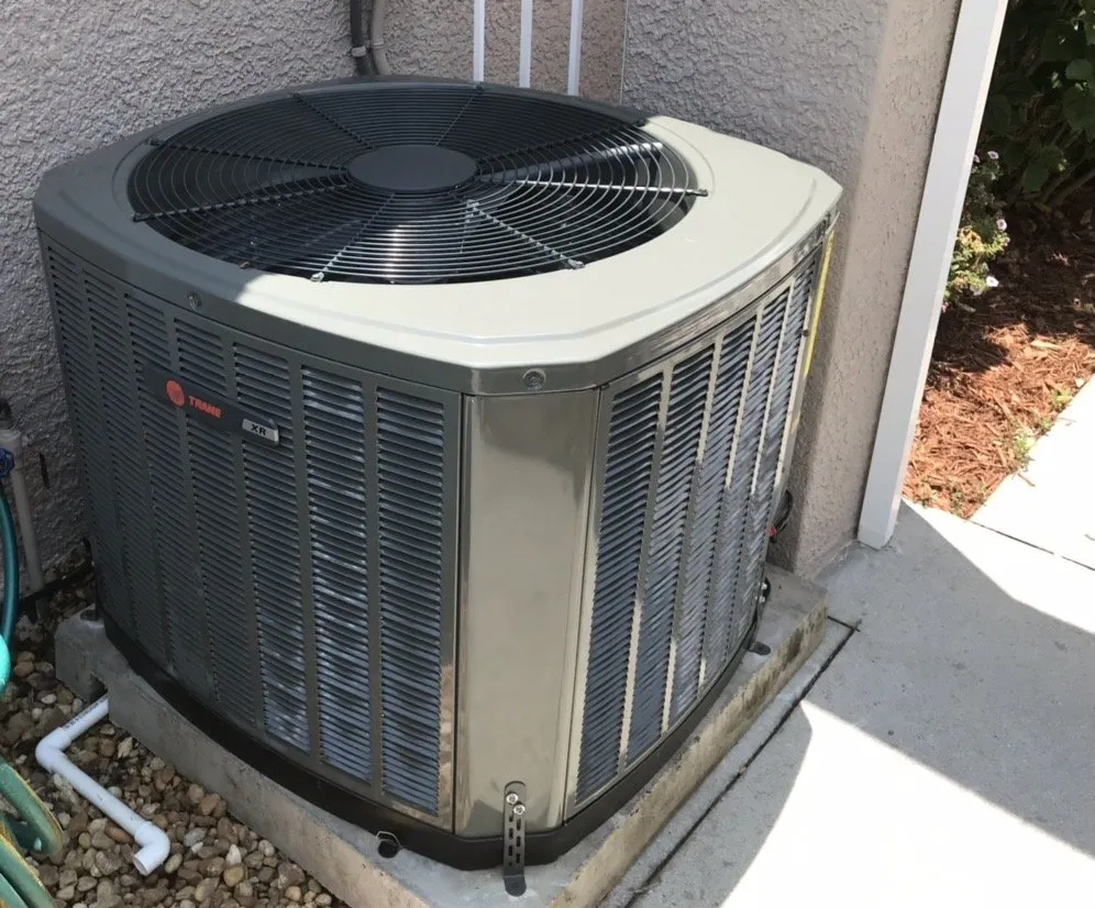 Slide of Arc Air Conditioning & Refrigeration