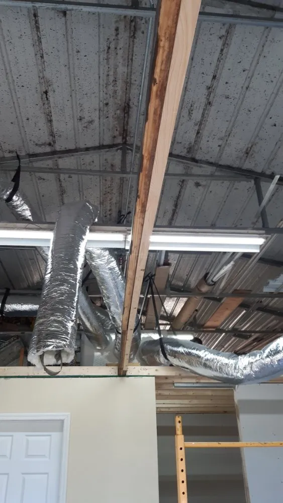 Slide of Arce's Handyman And A/C