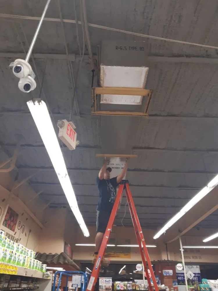 Slide of Arce's Handyman And A/C