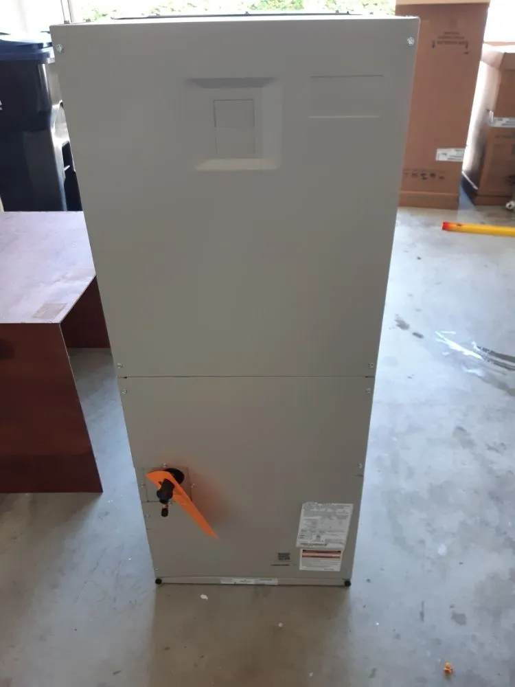 Slide of Arce's Handyman And A/C