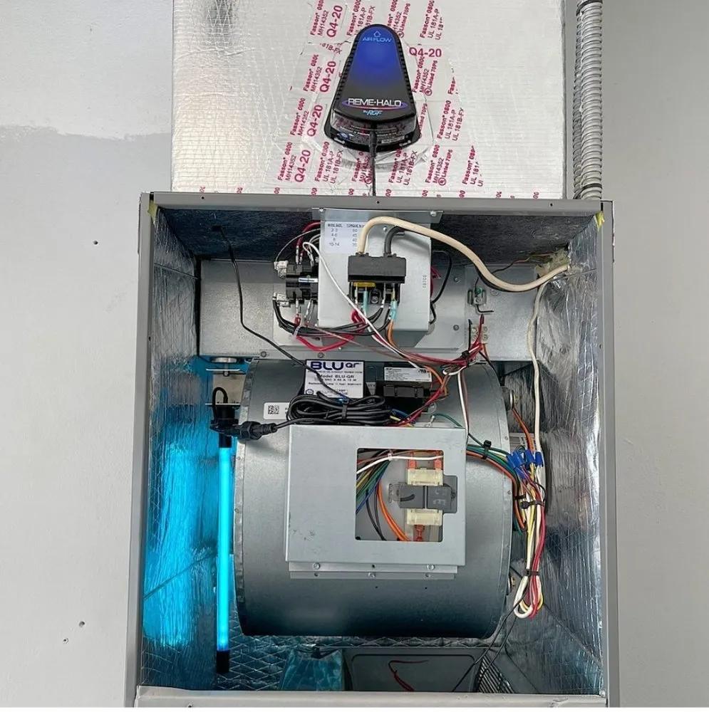 Slide of ARCO ac service tech