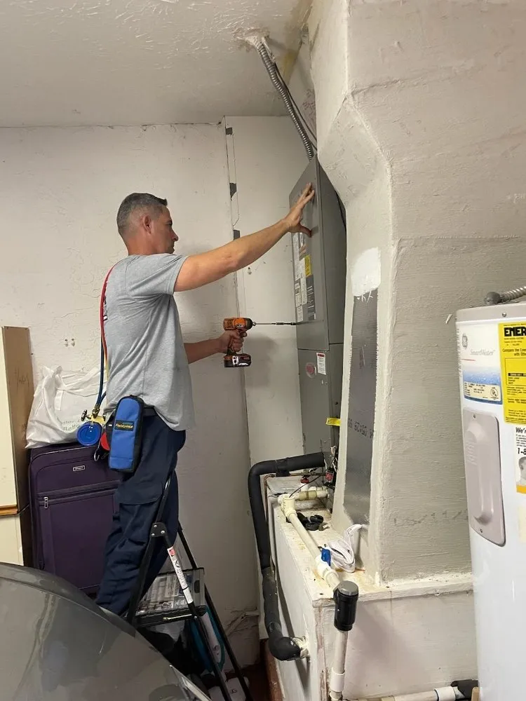 Slide of ARCO ac service tech