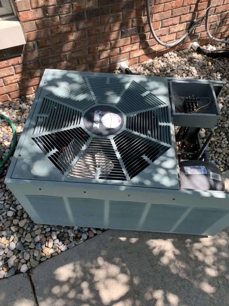 Slide of Arctic Bear Services