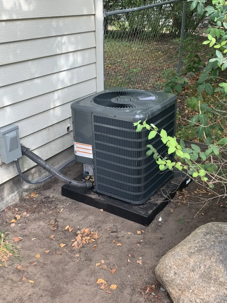 Expert AC repair for local homeowners in Collins, MO by Arctic Breeze Heating & Cooling
