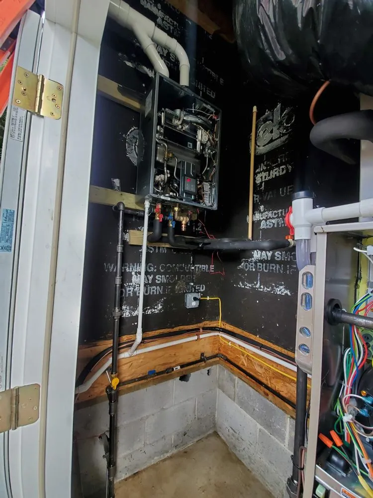 Slide of Arctic Innovation Systems