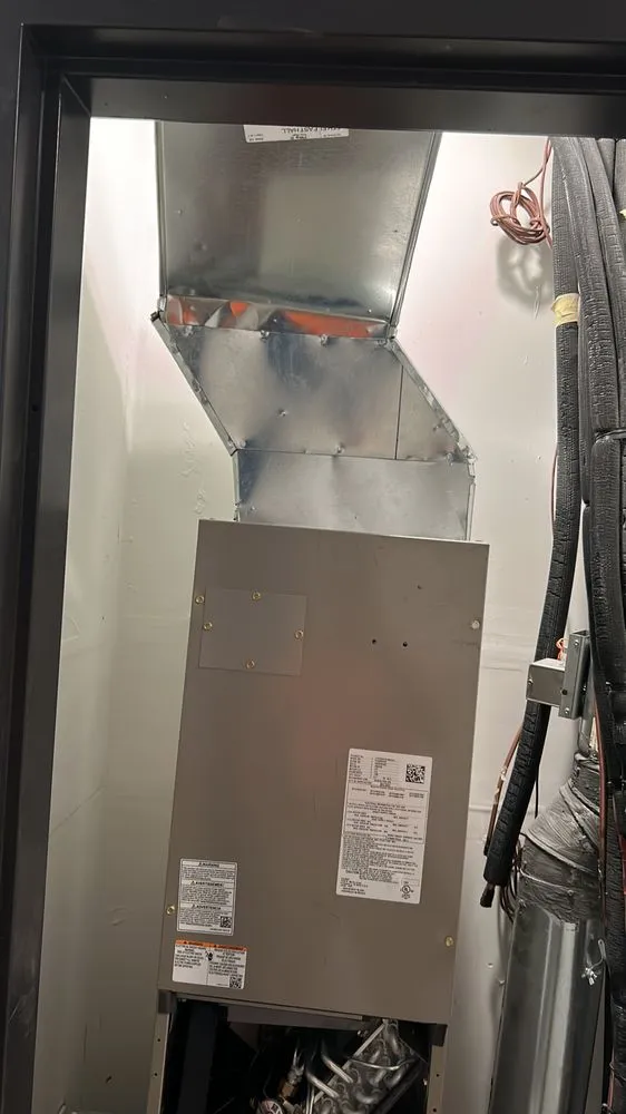 Slide of Argenis Quero