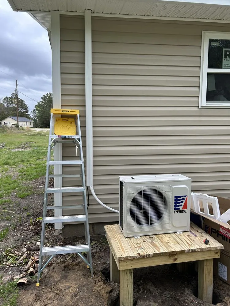 Slide of Ari Services