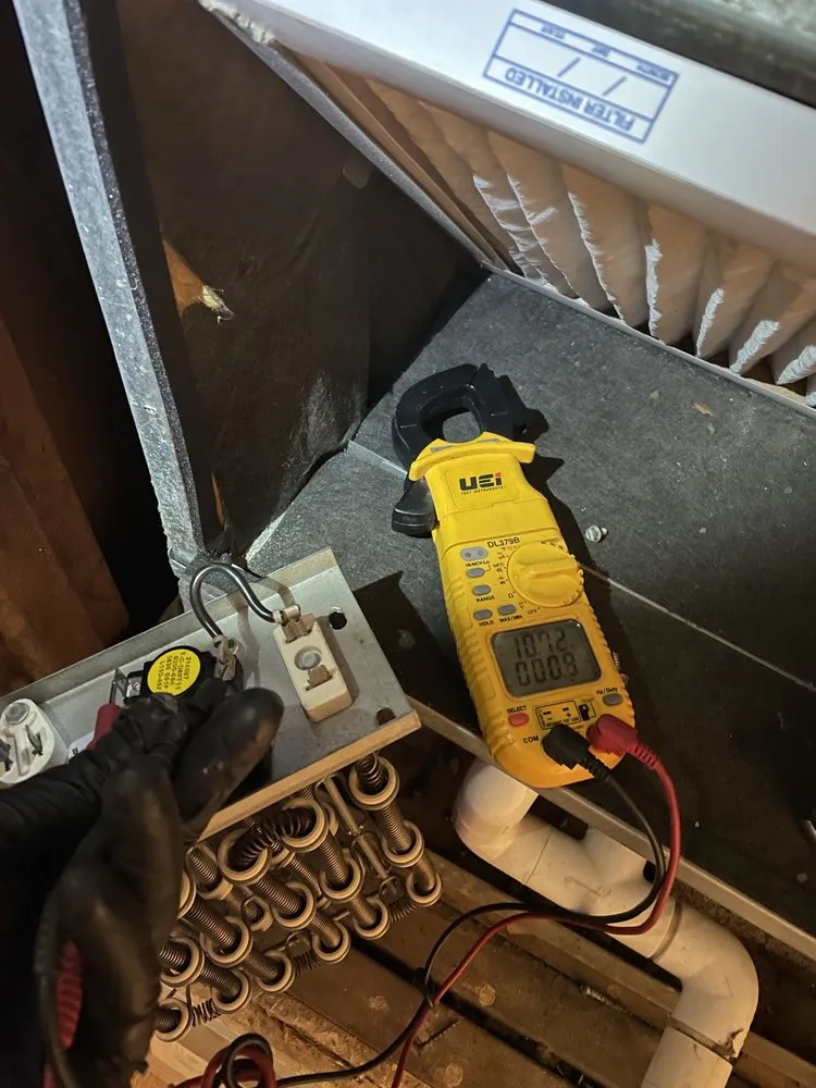 Slide of Arian HVAC Service