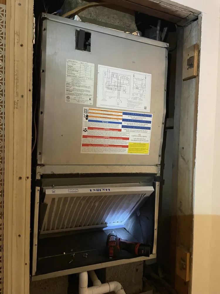 Slide of Arian HVAC Service