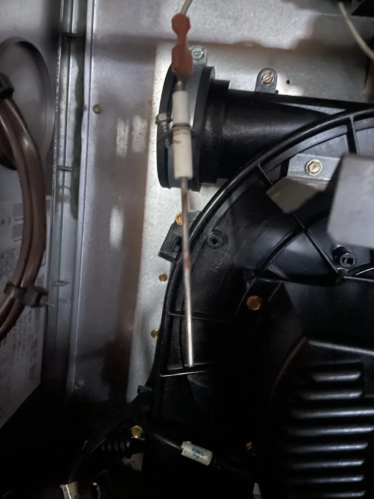 Slide of Arian HVAC Service