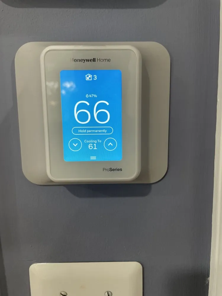 Slide of Arian HVAC Service