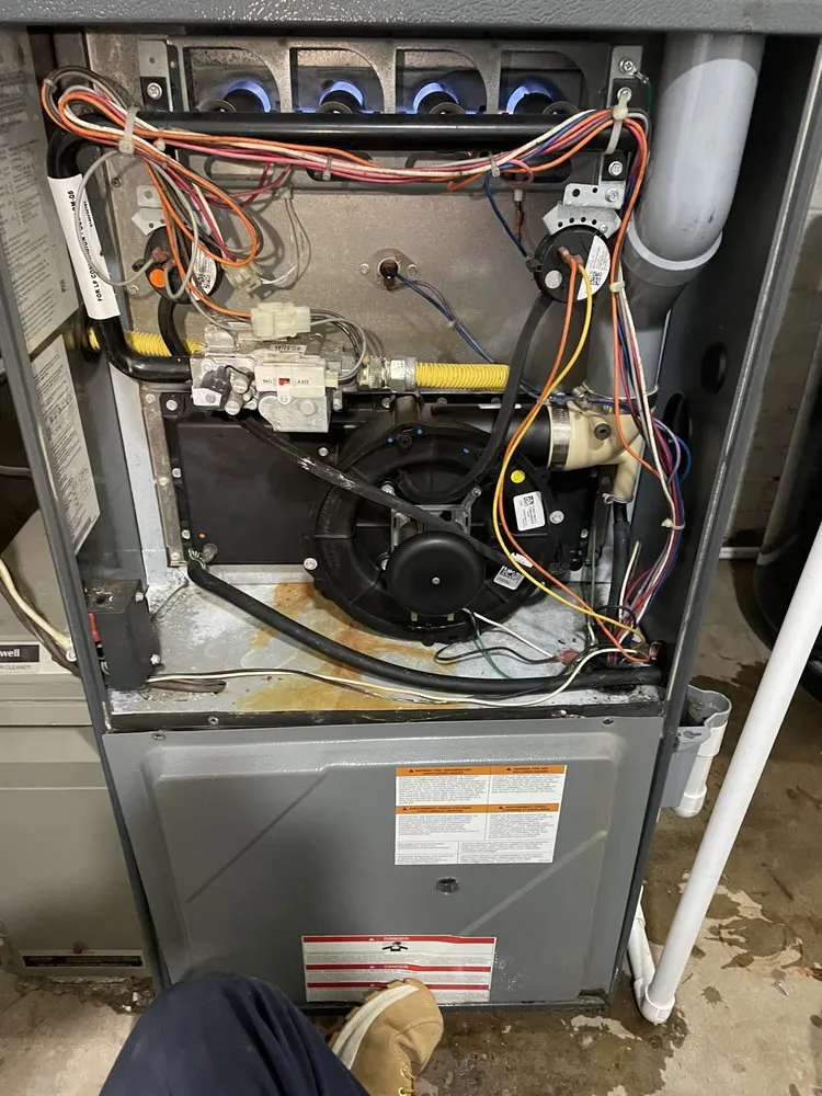 Slide of Arian HVAC Service