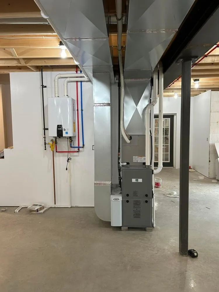 Slide of Arias Mechanical