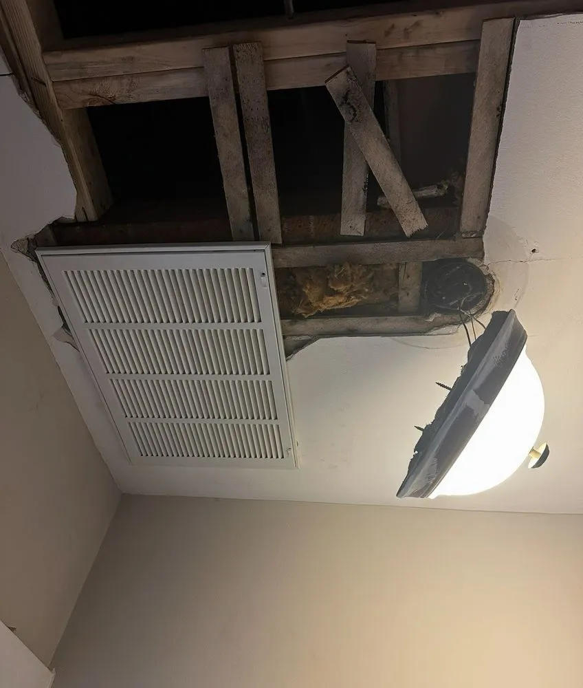 Slide of Arias Mechanical