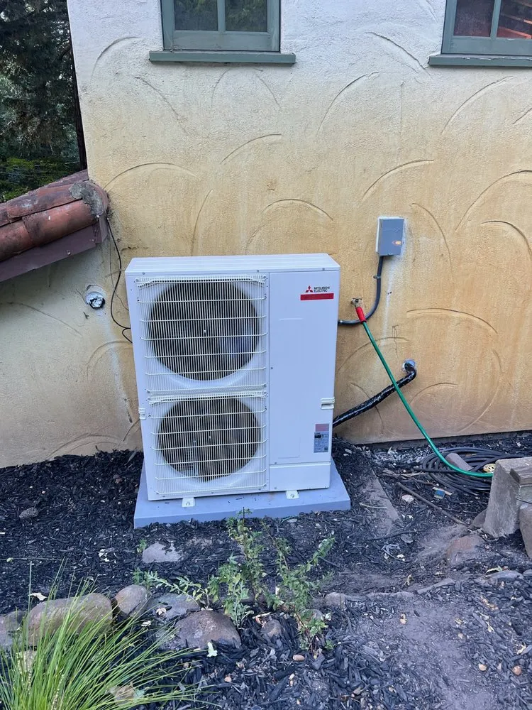 Slide of Ariston Heating & Cooling