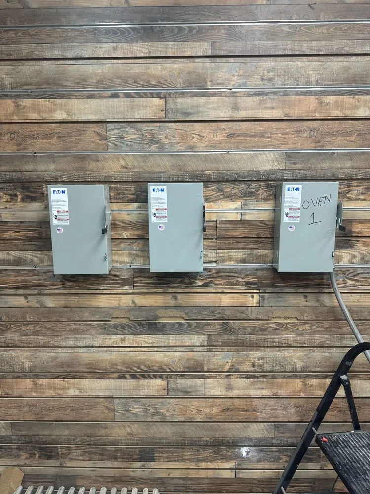 Slide of Ariyan E/P Contracting