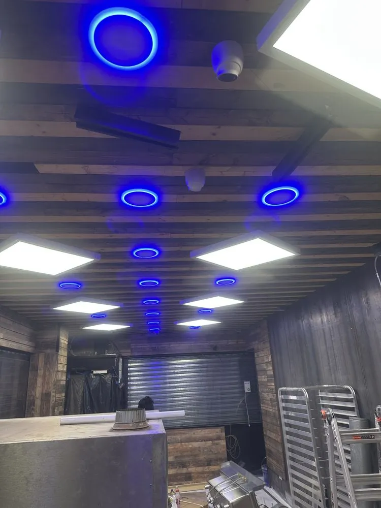 Slide of Ariyan E/P Contracting