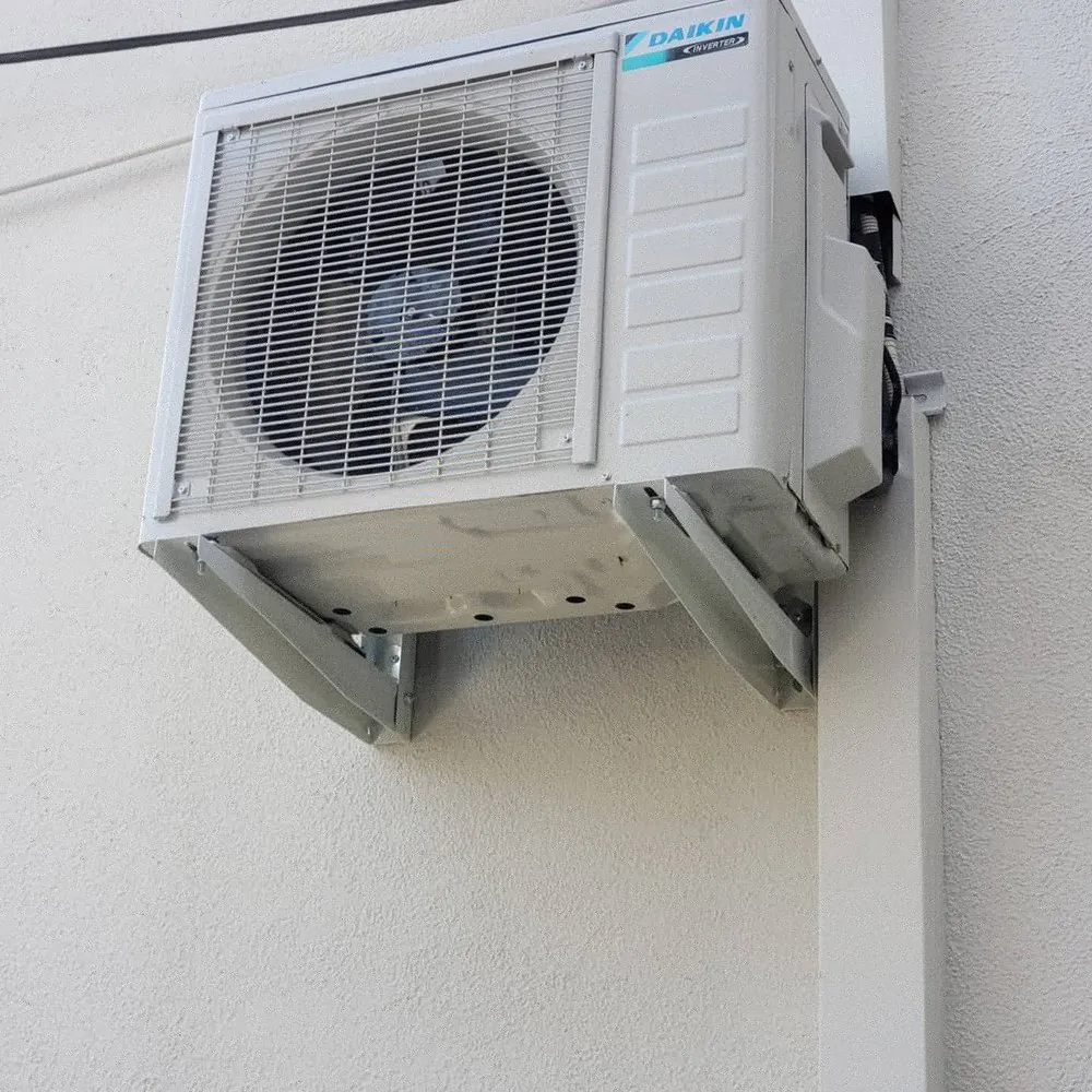 Slide of Armendariz Heating & Air Conditioning