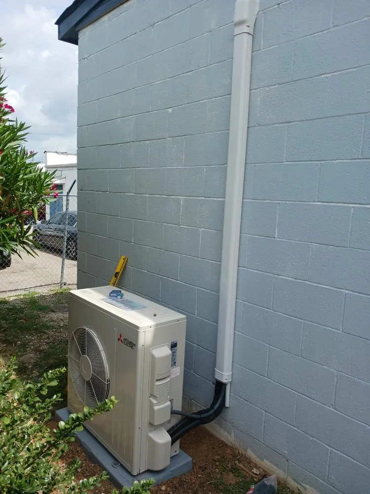 Slide of Arnold Service