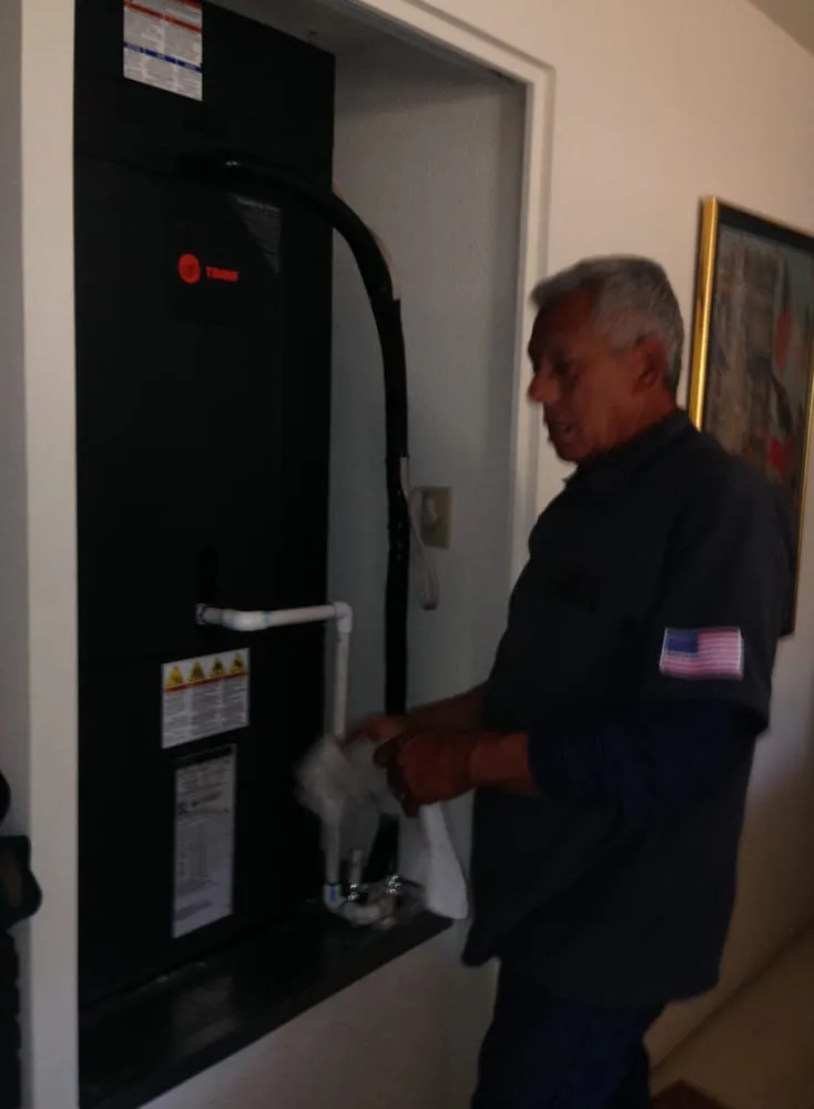 Slide of Arrowhead Aire