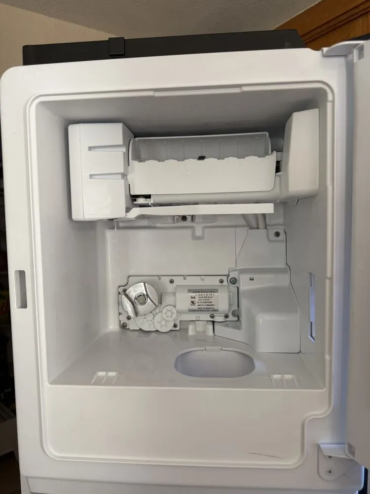 Slide of ArtFrost Appliance