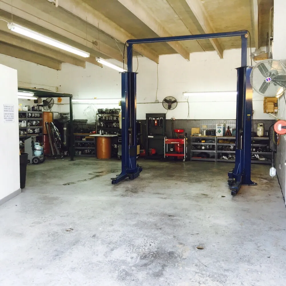 Slide of Artiles Auto Air Condition Service