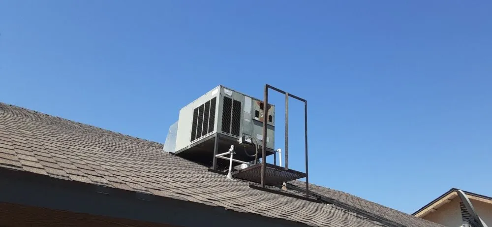 Slide of Arzate Air Conditioning