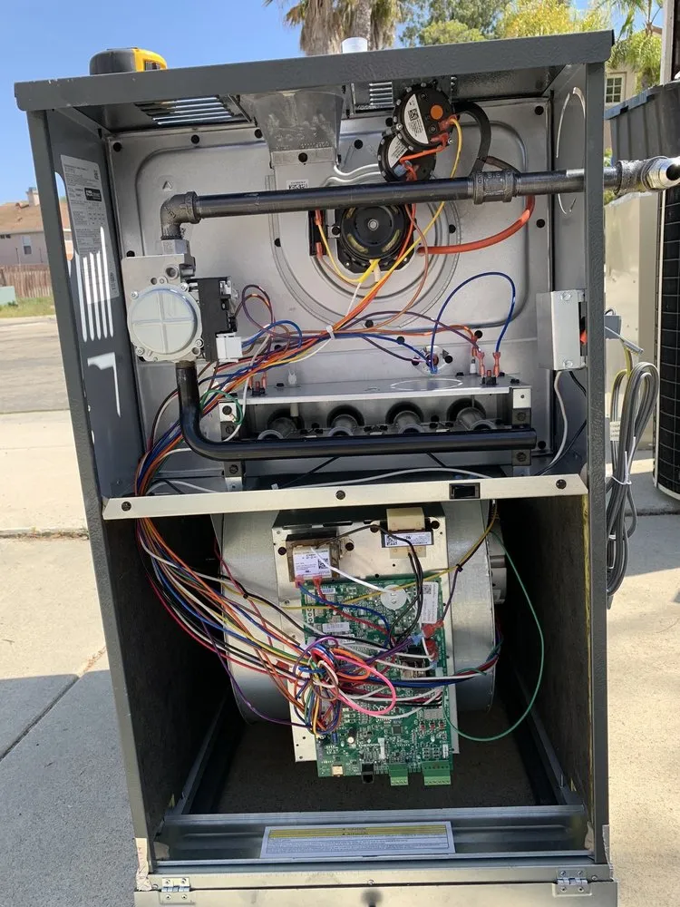 Slide of ASI, The White Glove Guys