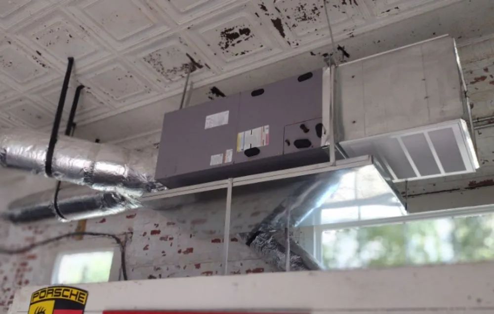 Slide of Atlantic Air