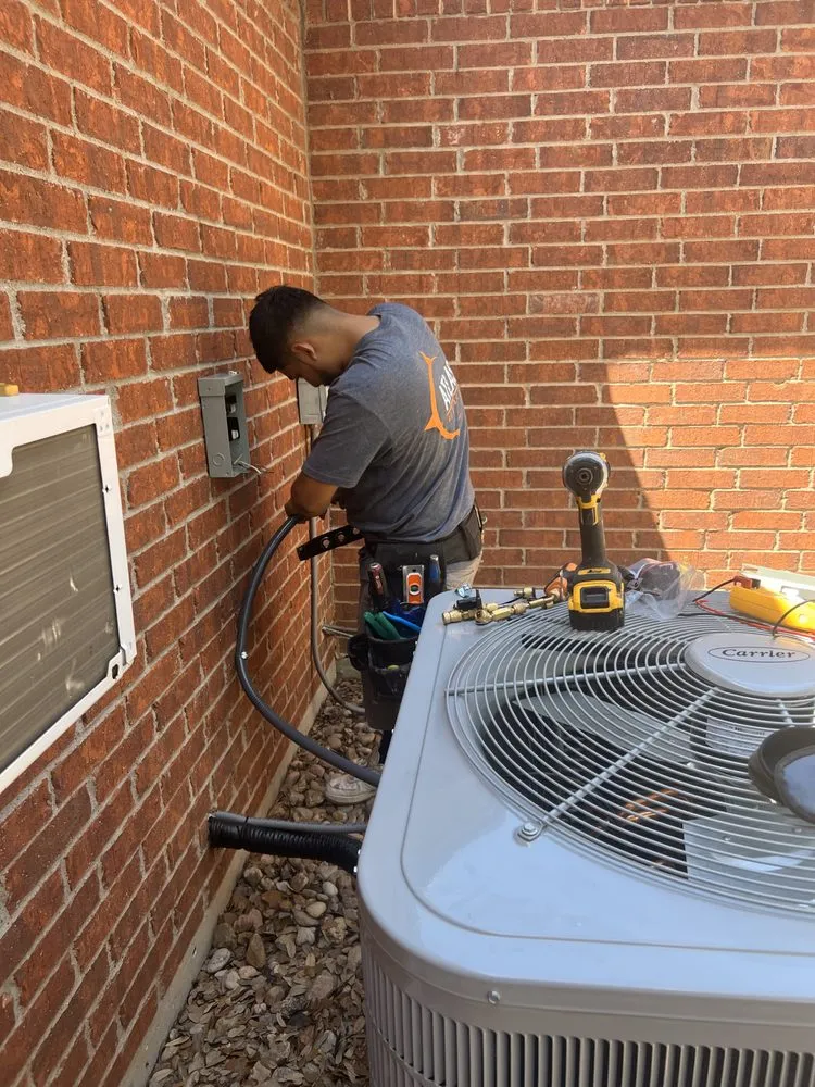 Slide of Atlas Ac Repair