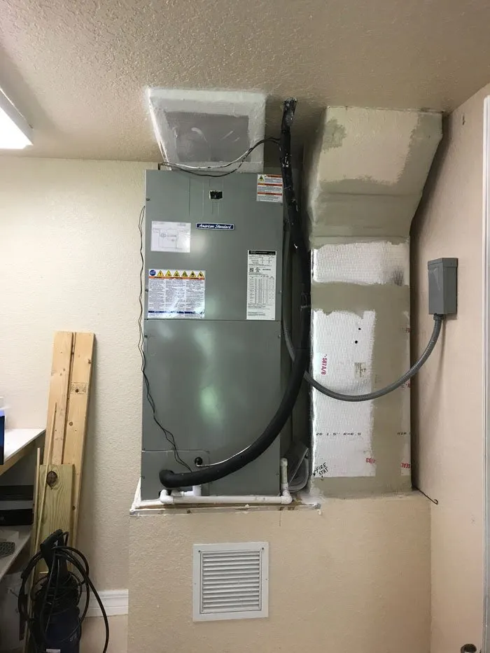 Slide of Aurora Air Inc.