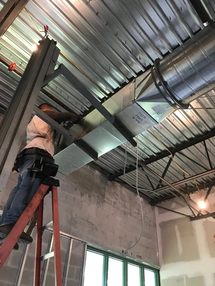 Slide of Aurora Air Inc.