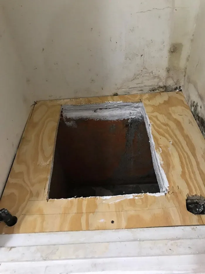 Slide of Aurora Air Inc.