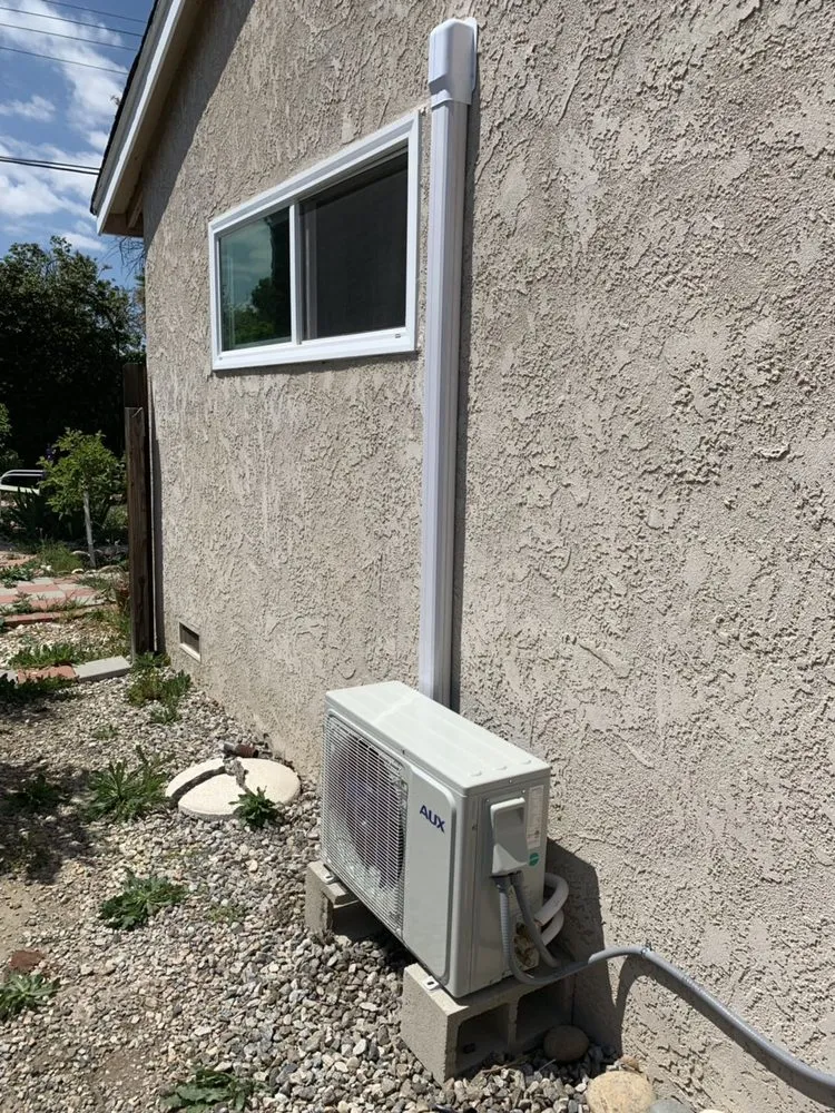 Slide of AUX Air Conditioner