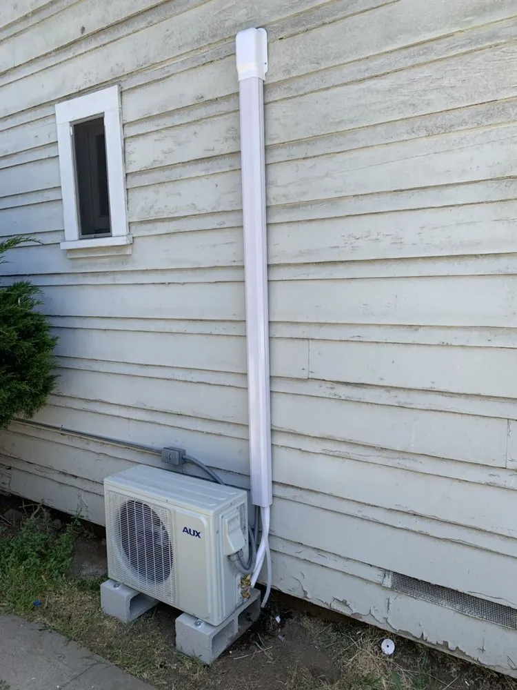 Slide of AUX Air Conditioner