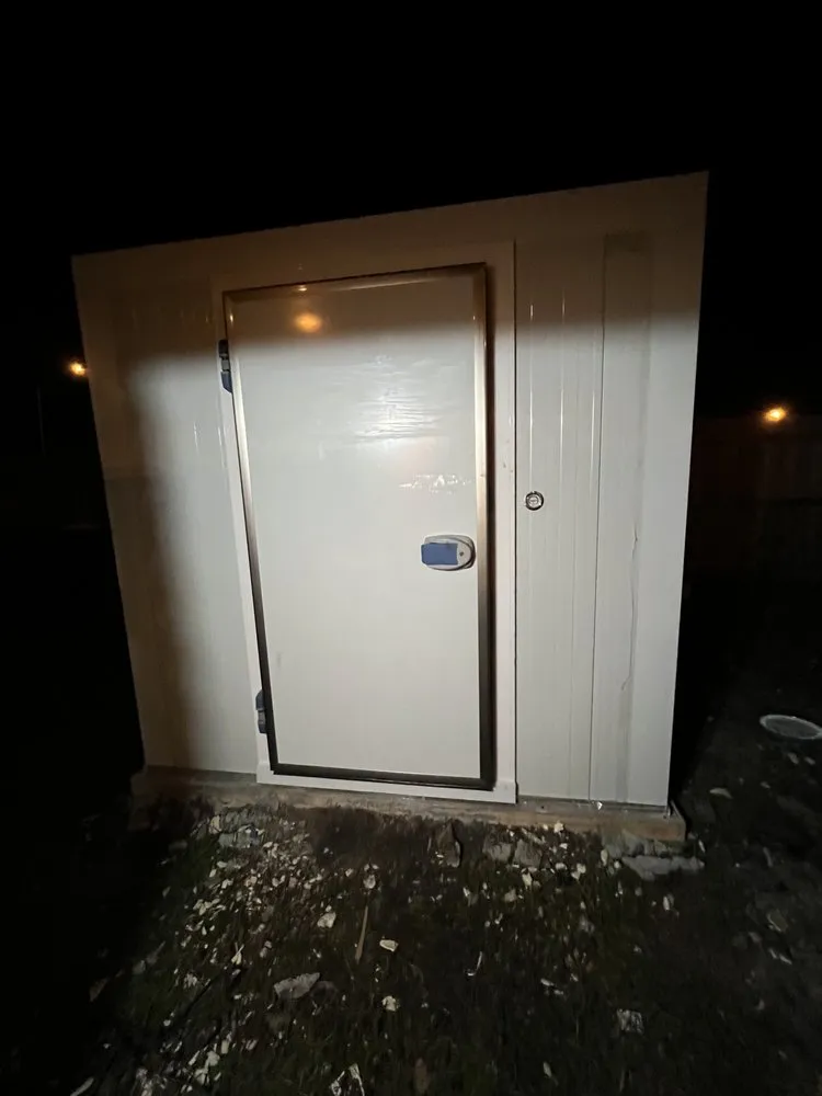 Slide of A&V Cool Air